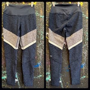 LIKE NEW! ALO HIGH WAIST ALOSOFT SHEILA LEGGINGS